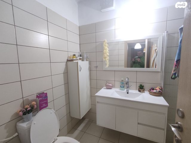 דירה, אורנית, אורנית