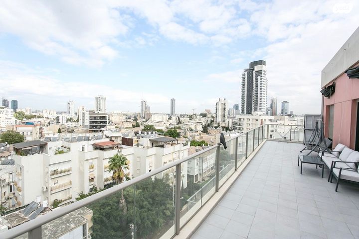 גג/ פנטהאוז, ביאליק, שכונת בן גוריון, מרכז העיר ג', רמת גן