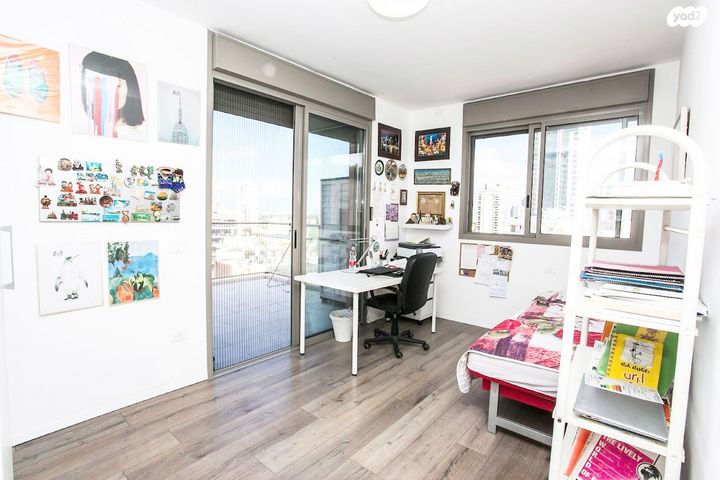 גג/ פנטהאוז, ביאליק, שכונת בן גוריון, מרכז העיר ג', רמת גן