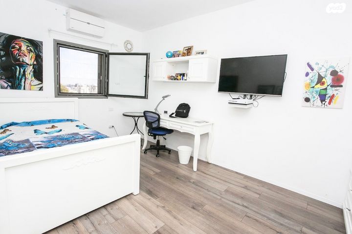 גג/ פנטהאוז, ביאליק, שכונת בן גוריון, מרכז העיר ג', רמת גן