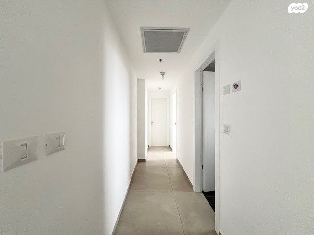 דירה, אמנון ליפקין שחק, נוף הטיילת, נתניה