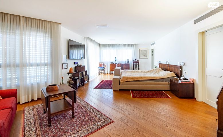 דירה, נווה גן, רמת השרון