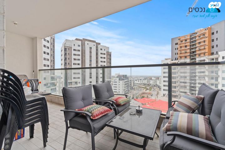 דירה, שרה אהרונסון 7, מורשת, מודיעין מכבים רעות