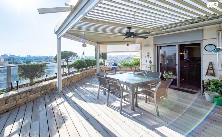 דירה, נווה גן, רמת השרון