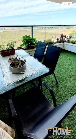 דירה, שדרות יצחק רבין, קדימה צורן