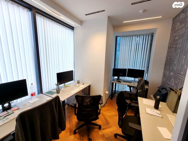 משרדים, הארבעה, גני שרונה, קרית הממשלה, תל אביב יפו