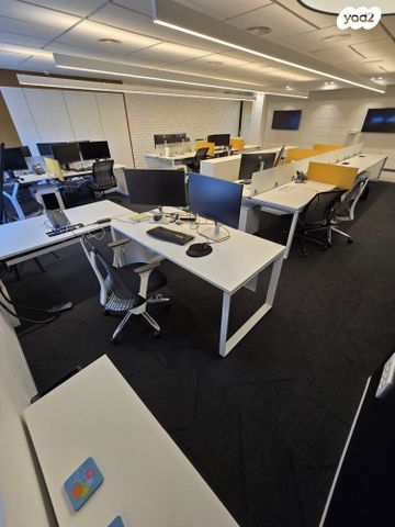 משרדים, הרוקמים 26, אזור תעשיה ג, חולון