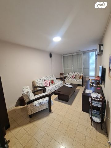 דירה, הרב הרצוג, גבעת הרקפות, גבעת תל חי, קרית אתא