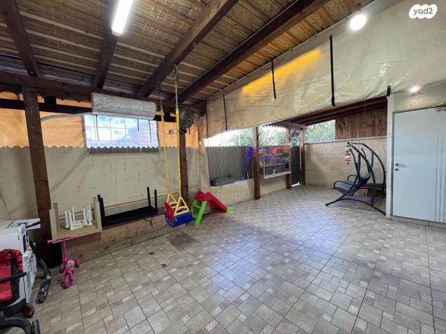 דירת גן, נתיבות