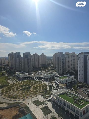 דירה, אריק לביא 18, נתניה