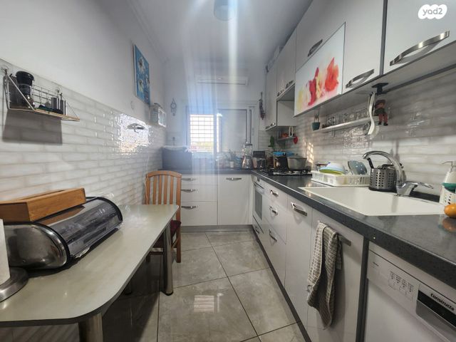 דירה, הבעש"ט 33, נאות רחל, חולון