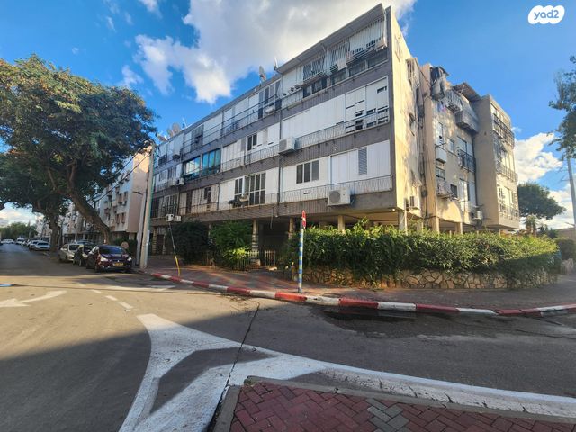 דירה, הבעש"ט 33, נאות רחל, חולון