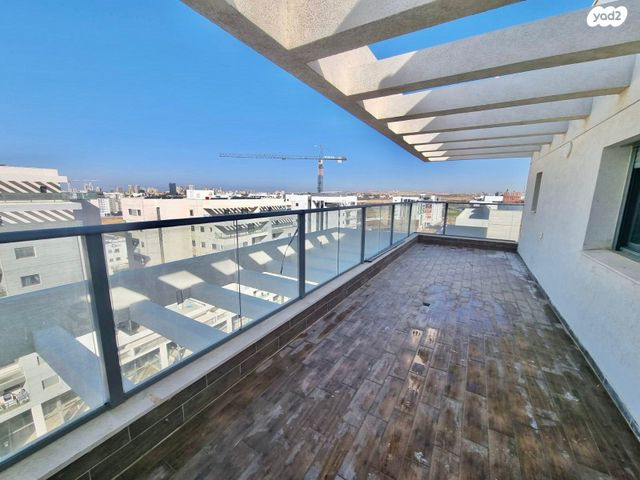 גג/ פנטהאוז, נחל פרת, פארק הנחל, באר שבע