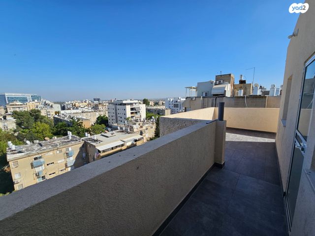 דופלקס, חולון