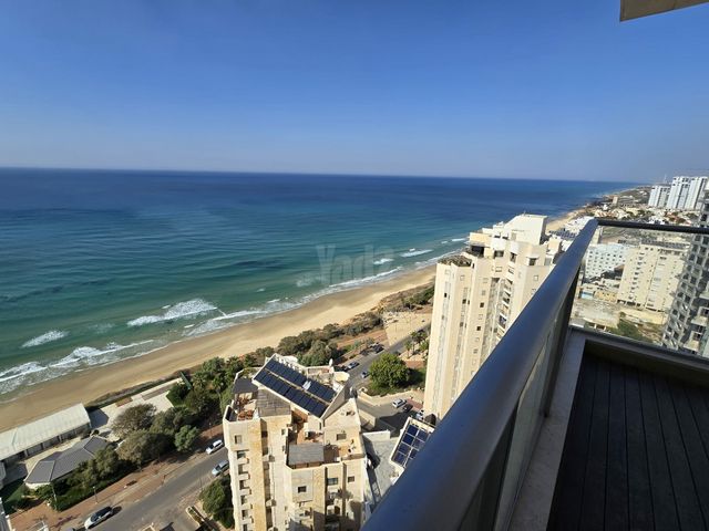 דירה, צפון מערב מרכז העיר, נתניה