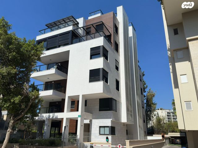 שיכוני מזרחי