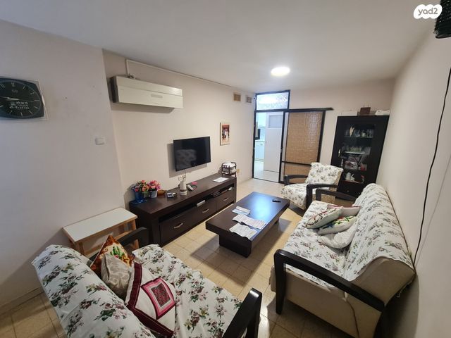 דירה, הרב הרצוג, גבעת הרקפות, גבעת תל חי, קרית אתא