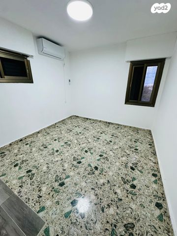 דירה, חובבי ציון 7, אשקלון