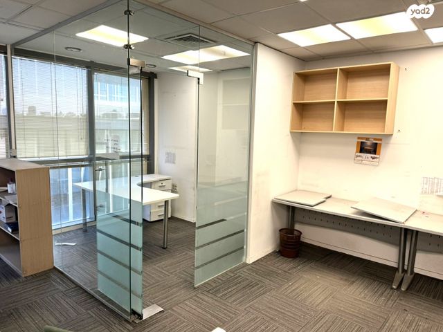 משרדים, דרך בן גוריון 1, אזור תעשיה צפון, בני ברק