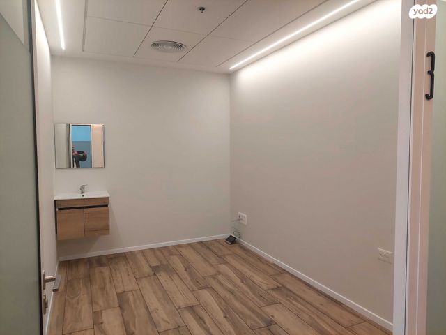 משרדים, סוקולוב, מתחם 1200, הוד השרון