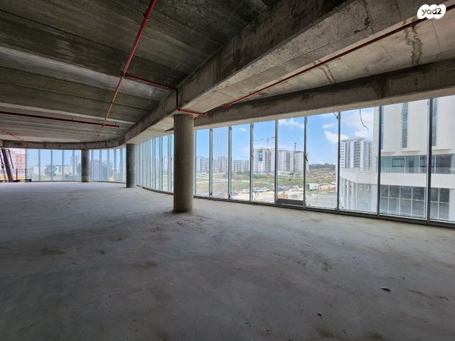 משרדים, צומת סביון, קרית אונו