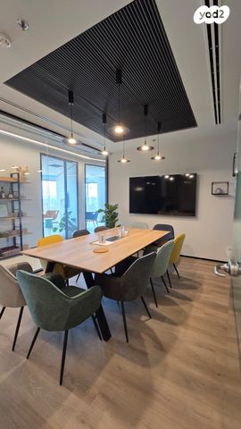 משרדים, קרית אונו