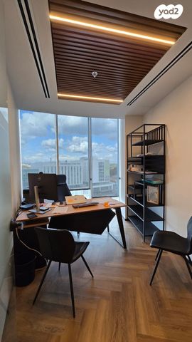 משרדים, קרית אונו