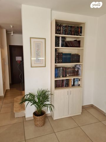 בית פרטי/ קוטג', נריה הנביא 62, רמת אבי עזרי / רמת בית שמש ג-1, בית שמש