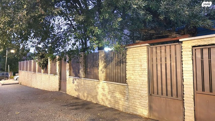 בית פרטי/ קוטג', שאר העיר, מזכרת בתיה