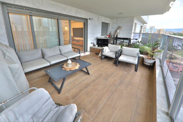 דירה, ש"י עגנון, משכנות האומנים, קרית מוצקין