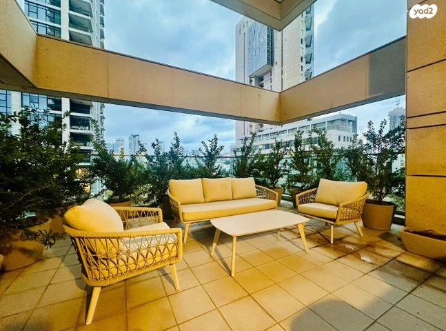 ניסים אלוני 6