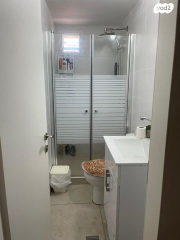 בניין מגורים, הדר מרכז, חיפה