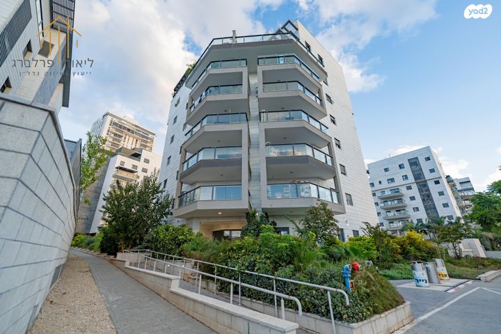 דירה, הרקפות, ראשון לציון