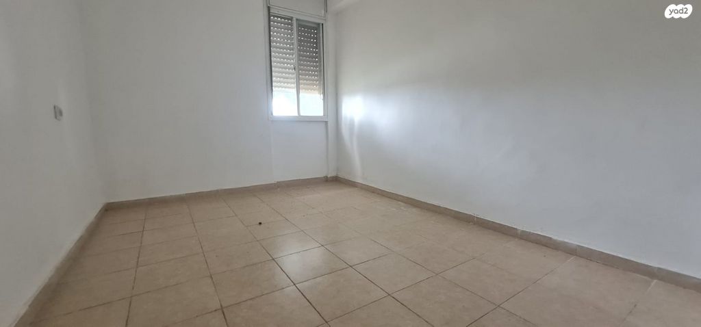 דירה, החלוץ 45, טרומפלדור, נהריה