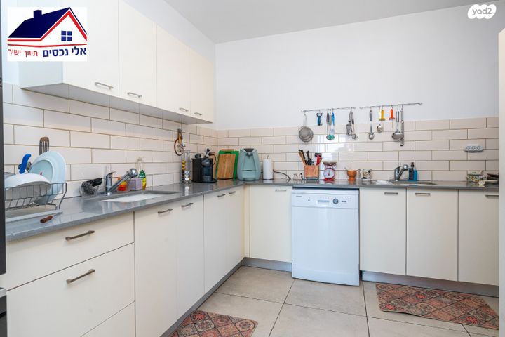 דירה, אורן 54, החורש, חריש