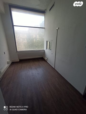 משרדים, מחנה יהודה - לב העיר, ירושלים