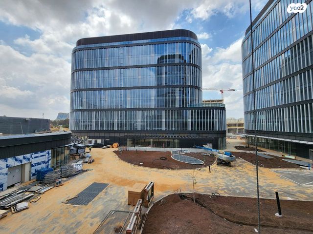 משרדים, צומת סביון, קרית אונו