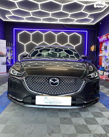 מודעת רכב מאזדה 6