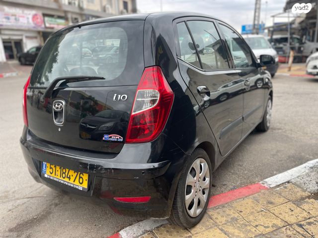 יונדאי i10