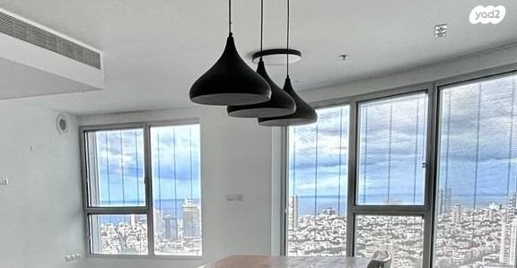 דירה, גרציאני יצחק, גני שרונה, קרית הממשלה, תל אביב יפו