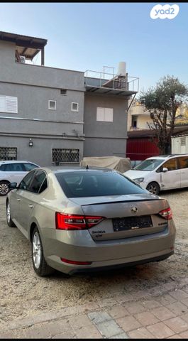 סקודה סופרב