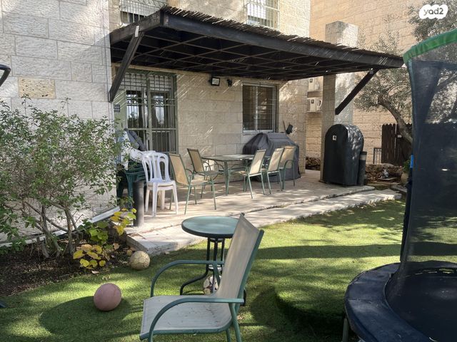 בית פרטי/ קוטג', אלפרד ויתקון 13, רמות, ירושלים