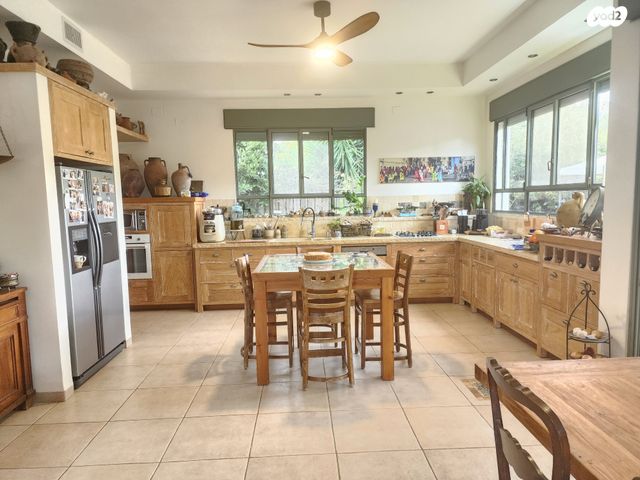 בית פרטי/ קוטג', כפר ורדים