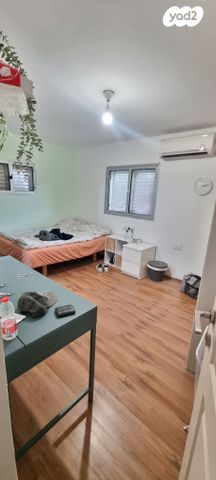 דירה, חיים נחמן ביאליק 11, שכונה ב', באר שבע