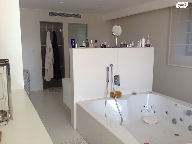 בית פרטי/ קוטג', קיסריה