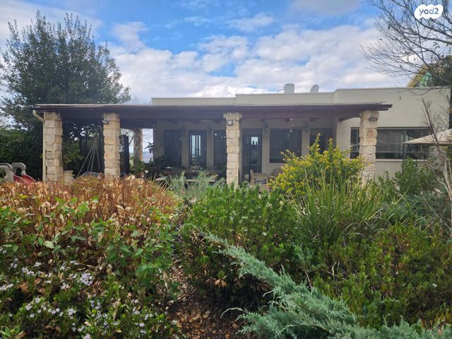 בית פרטי/ קוטג', כפר ורדים