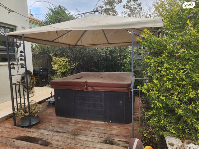 בית פרטי/ קוטג', כפר ורדים