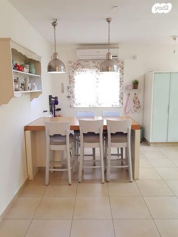 בית פרטי/ קוטג', מיתר / כרמית