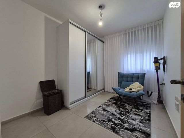 דירה, היינץ כהן, קרית אילון, חולון