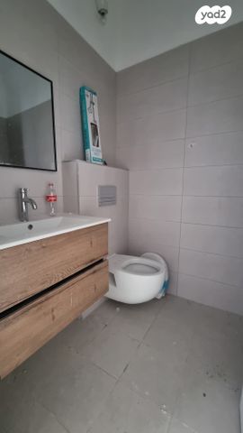 דירת גן, מעפילי אגוז 9, נווה חן, תל אביב יפו